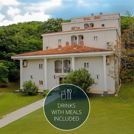 Hotel Delfin Omišalj Zewnętrze zdjęcie