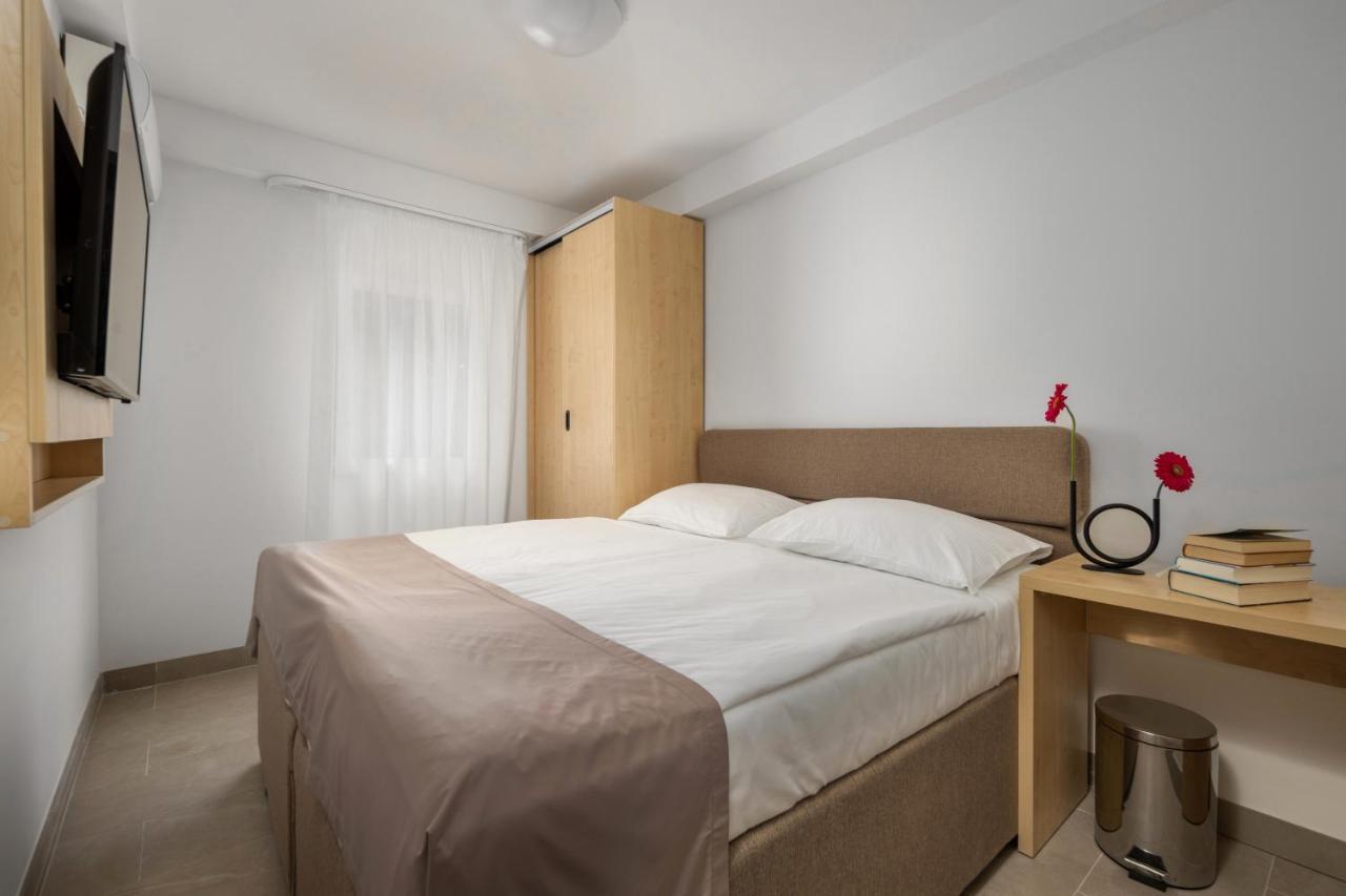 Hotel Delfin Omišalj Zewnętrze zdjęcie