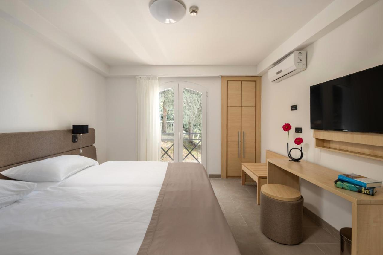 Hotel Delfin Omišalj Zewnętrze zdjęcie