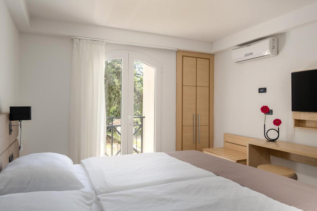 Hotel Delfin Omišalj Zewnętrze zdjęcie