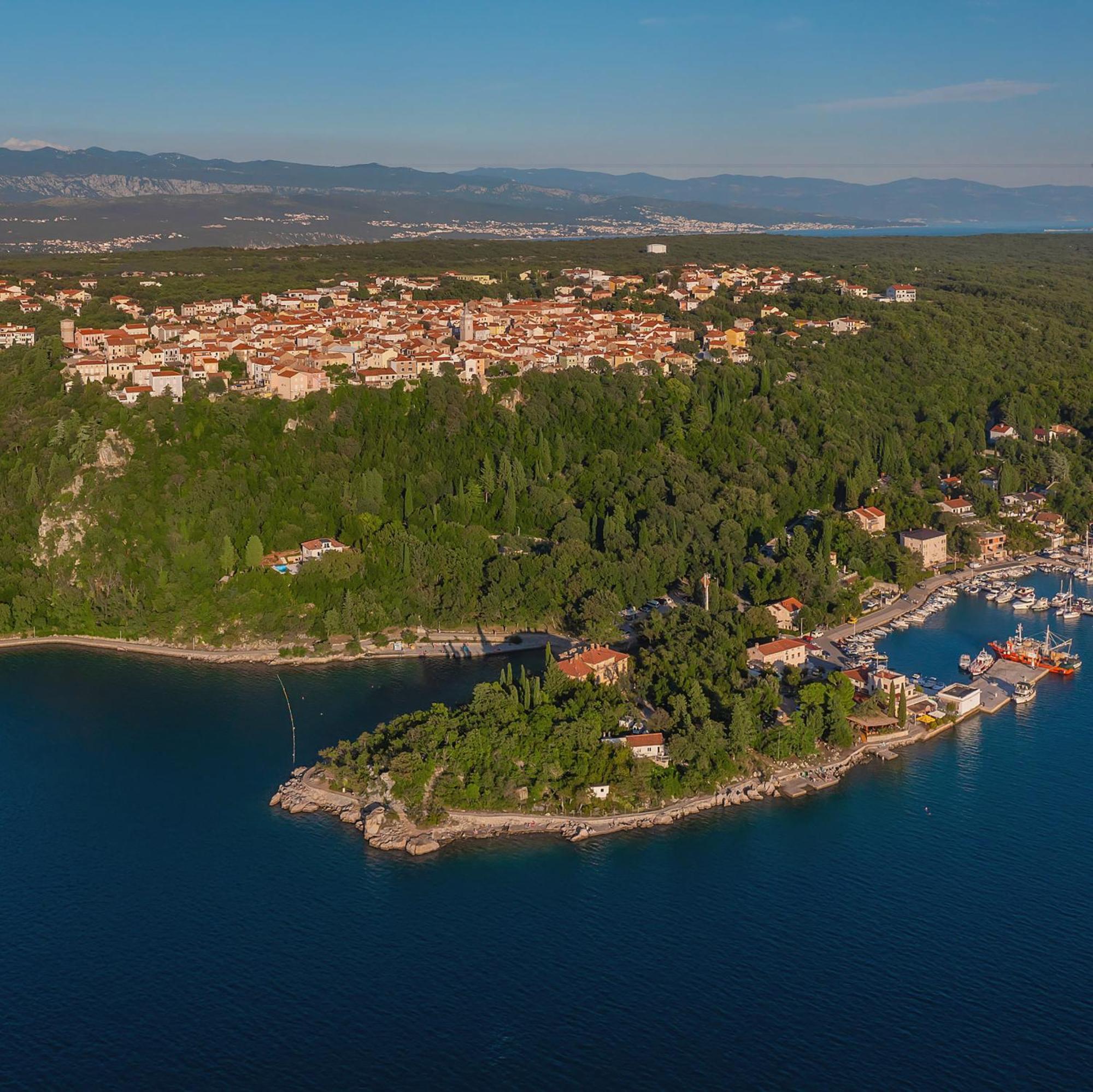Hotel Delfin Omišalj Zewnętrze zdjęcie