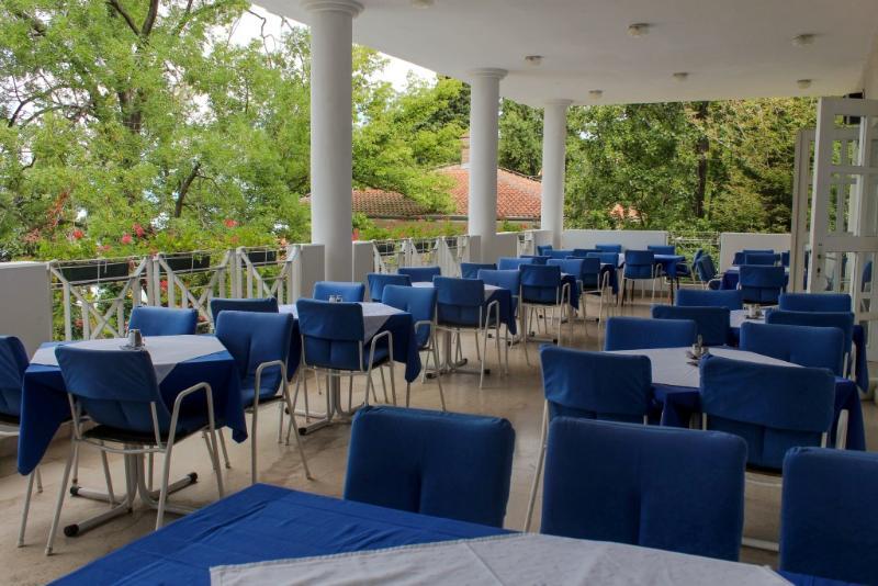 Hotel Delfin Omišalj Zewnętrze zdjęcie